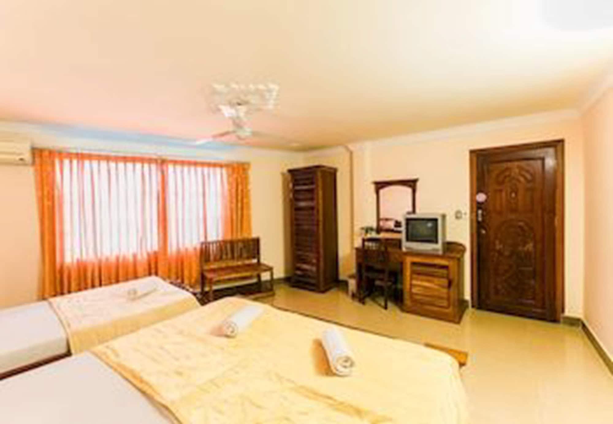 Asia Hotel Battambang Eksteriør billede