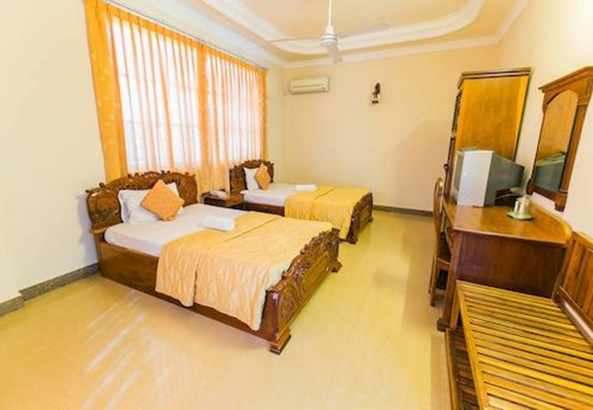 Asia Hotel Battambang Eksteriør billede